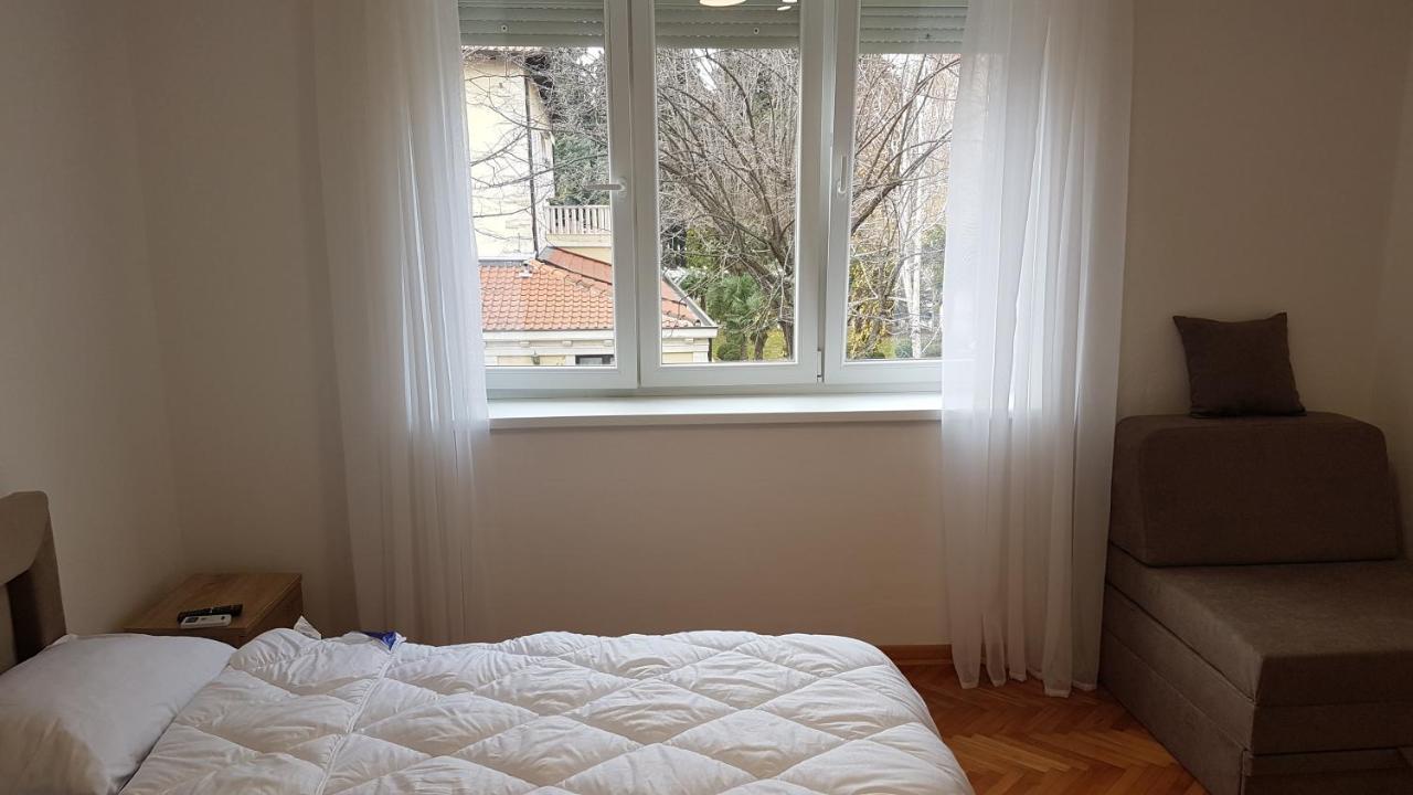 Apartment Bregovi Τρέμπινιε Εξωτερικό φωτογραφία